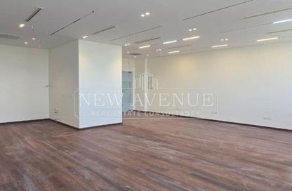 Clinic - Studio - 2 Bathrooms for rent in Lake View Residence - 5th Settlement Compounds - The 5th Settlement - New Cairo City - Cairo