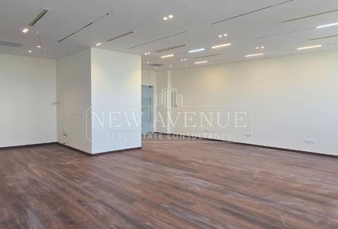 97428171 - Property Image 2
