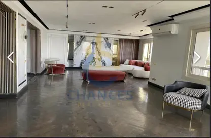 Apartment - 3 Bedrooms - 3 Bathrooms for sale in Cornish El Nile St. - Maadi - Hay El Maadi - Cairo