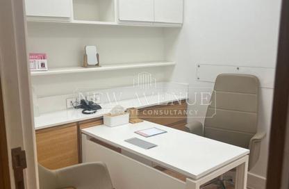 Clinic - Studio - 1 Bathroom for sale in Sodic West - Sheikh Zayed Compounds - Sheikh Zayed City - Giza Clinic - Studio - 1 Bathroom for sale in Sodic West - Sheikh Zayed Compounds - Sheikh Zayed City - Giza
