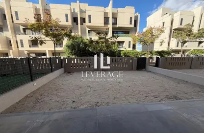 دوبلكس - 3 غرف نوم - 3 حمامات للايجار في كمبوند البروج - كمبوندات الشروق - مدينة الشروق - القاهرة