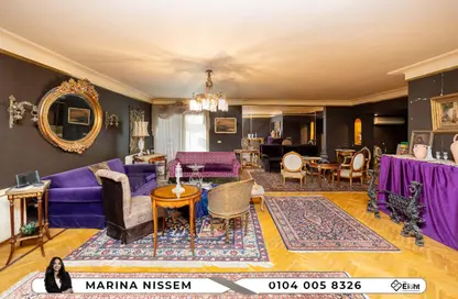 Apartment - 3 Bedrooms - 3 Bathrooms for sale in Kafr Abdo St. - Kafr Abdo - Roushdy - Hay Sharq - Alexandria