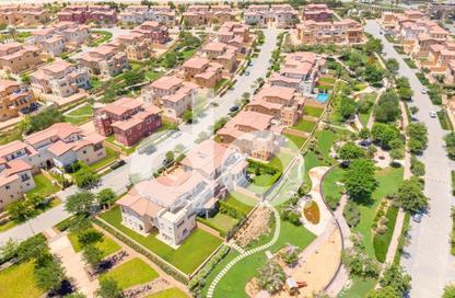 Townhouse - 4 - 4 for sale in Cluster 18 - Hyde Park - New Cairo City - Cairo