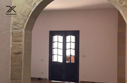 Apartment - 4 Bedrooms - 2 Bathrooms for sale in Mostashfa Heliopolis St. - Heliopolis Square - El Nozha - Cairo