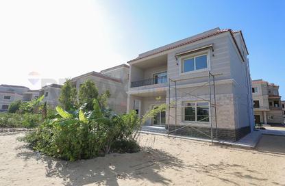 Villa - 5 Bedrooms - 6 Bathrooms for sale in Muruj - Smouha - Hay Sharq - Alexandria