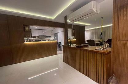 Apartment - 4 Bedrooms - 3 Bathrooms for sale in Stone Residence - 5th Settlement Compounds - The 5th Settlement - New Cairo City - Cairo