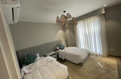 Apartment - 3 - 3 for sale in Village West - Sheikh Zayed Compounds - Sheikh Zayed City - Giza