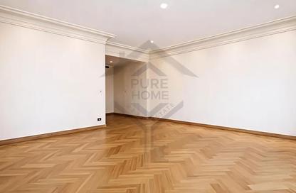 Apartment - 3 Bedrooms - 1 Bathroom for rent in Abo Qir St. - Sporting - Hay Sharq - Alexandria