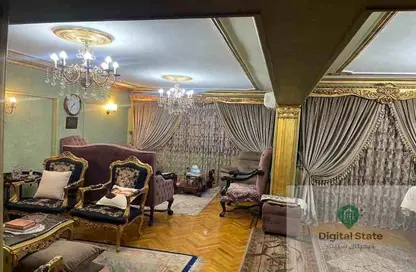 Apartment - 3 Bedrooms - 2 Bathrooms for sale in Omar Hefny St. - 8th Zone - Nasr City - Cairo