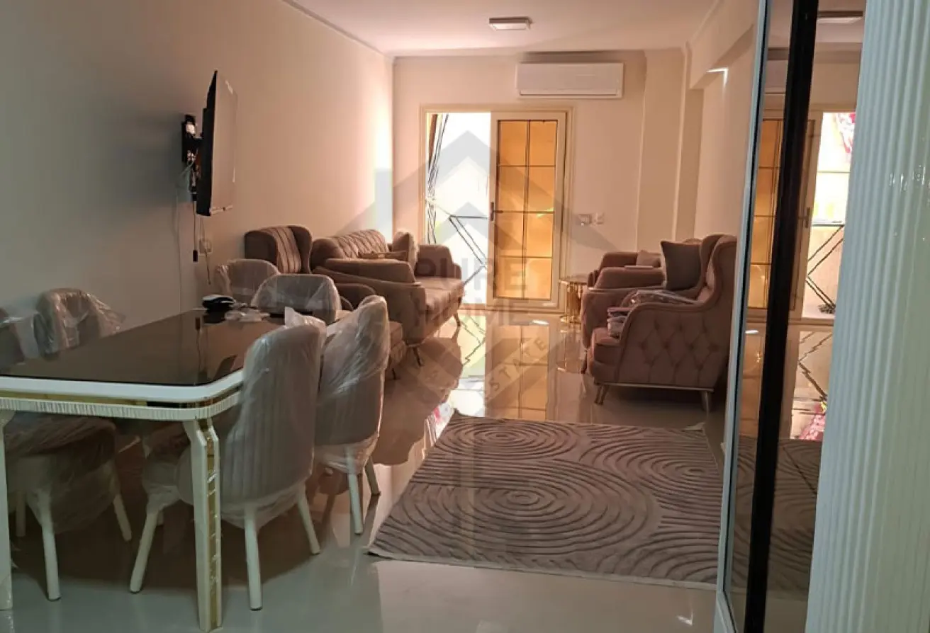 98818468 - Property Main Image