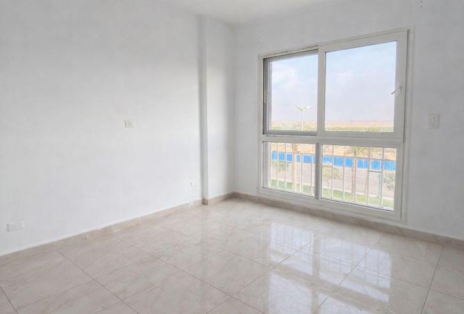 8581931 - Property Image 2