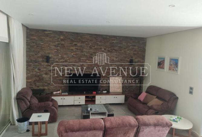 76781112 - Property Main Image