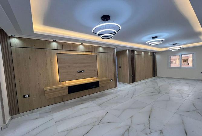 68006111 - Property Image 2