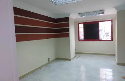 Office Space - 2 Bedrooms - 1 Bathroom for rent in Mostafa Al Nahas St. - 6th Zone - Nasr City - Cairo