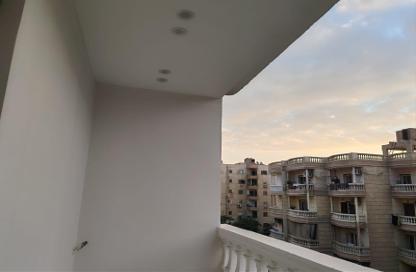Apartment - 3 Bedrooms - 2 Bathrooms for sale in Gate 2 - Ahmose - Hadayek El Ahram - Giza