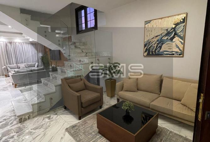 8611050 - Property Image 3