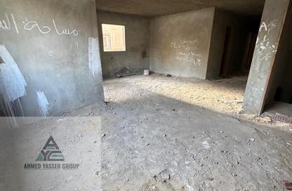Apartment - 3 Bedrooms - 2 Bathrooms for sale in Al Hadaba Al Wosta - Mokattam - Cairo