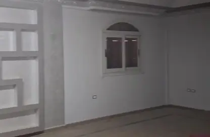 Apartment - 3 Bedrooms - 3 Bathrooms for rent in Orouba Axis - Area A - Ganoob El Acadimia - New Cairo City - Cairo