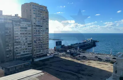 شقة - 3 غرف نوم - 4 حمامات للبيع في شارع مصطفي فهمي - جليم - حي شرق - الاسكندرية