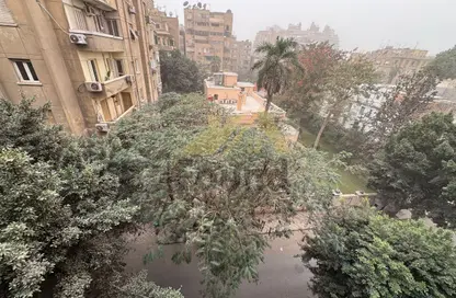 Apartment - 3 Bedrooms - 2 Bathrooms for rent in Mohamed Maraashly St. - Zamalek - Cairo