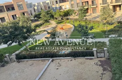 Townhouse - 4 Bedrooms - 4 Bathrooms for sale in District 5 - 5th Settlement Compounds - The 5th Settlement - New Cairo City - Cairo