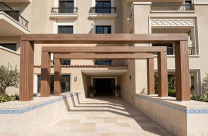 Apartment - 2 - 2 for sale in Village West - Sheikh Zayed Compounds - Sheikh Zayed City - Giza