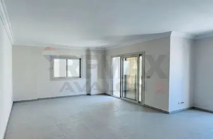 Apartment - 3 Bedrooms - 3 Bathrooms for rent in Sawary - Alexandria Compounds - Alexandria