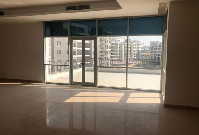 93815339 - Property Image 3