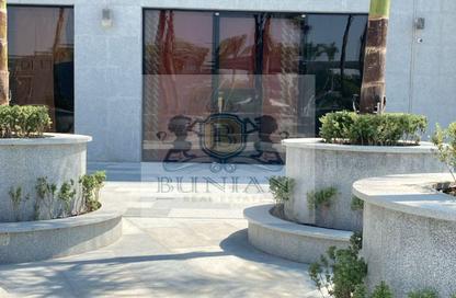 Office Space - Studio - 1 Bathroom for rent in Lake View Residence - 5th Settlement Compounds - The 5th Settlement - New Cairo City - Cairo