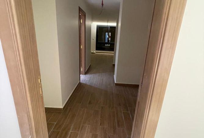 67739800 - Property Image 3