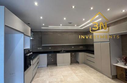Apartment - 3 Bedrooms - 3 Bathrooms for rent in Garden Residence - Hyde Park - New Cairo City - Cairo