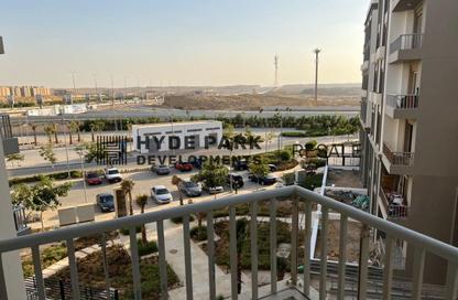 Apartment - 2 Bedrooms - 3 Bathrooms for sale in Park Corner - Hyde Park - New Cairo City - Cairo