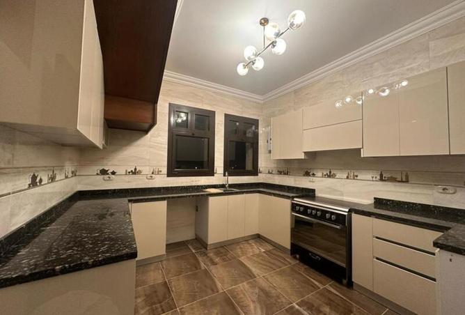 66702801 - صورة العقار 3