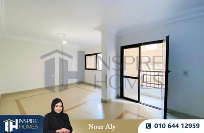 Apartment - 3 Bedrooms - 2 Bathrooms for rent in Laurent - Hay Sharq - Alexandria