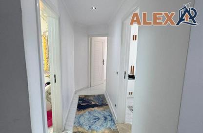 Apartment - 2 - 1 for rent in Al Geish Road - Camp Chezar - Hay Wasat - Alexandria