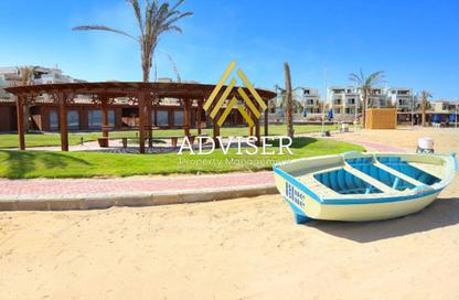 Chalet - 2 Bedrooms - 2 Bathrooms for sale in Blue Blue - Al Ain Al Sokhna - Suez