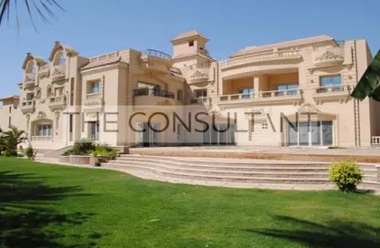 Villa - 7+ Bedrooms - 7+ Bathrooms for sale in Al Safwa - 26th of July Corridor - 6 October City - Giza