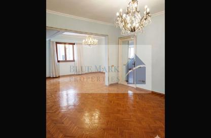 Apartment - 3 Bedrooms - 2 Bathrooms for sale in Mohamed Maraashly St. - Zamalek - Cairo