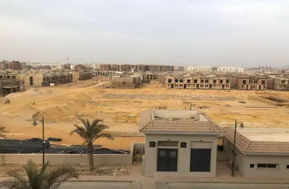 Apartment - 3 Bedrooms - 3 Bathrooms for rent in Village West - Sheikh Zayed Compounds - Sheikh Zayed City - Giza