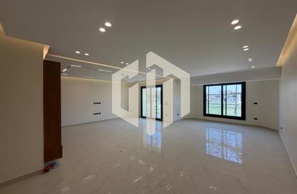 Apartment - 4 Bedrooms - 4 Bathrooms for sale in West Golf - El Katameya Compounds - El Katameya - New Cairo City - Cairo