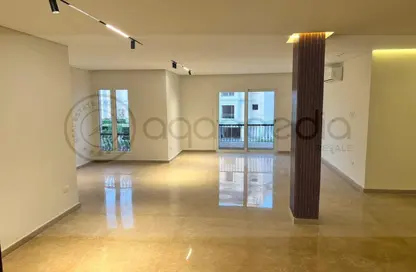 Apartment - 3 Bedrooms - 3 Bathrooms for sale in Mountain View Hyde Park - 5th Settlement Compounds - The 5th Settlement - New Cairo City - Cairo