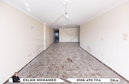 شقة - 3 غرف نوم - 2 حمامات للبيع في المعمورة - حي ثان المنتزة - الاسكندرية