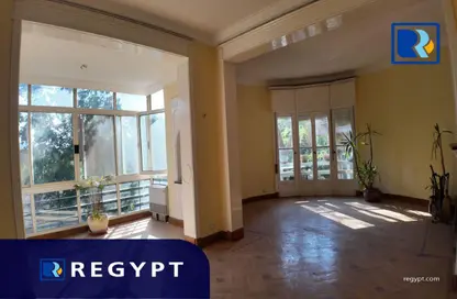 شقة - 3 غرف نوم - 4 حمامات للايجار في شارع الجزيره - الزمالك - القاهرة