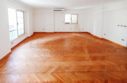 Apartment - 3 Bedrooms - 2 Bathrooms for sale in Abo Qir St - Laurent - Hay Sharq - Alexandria Apartment - 3 Bedrooms - 2 Bathrooms for sale in Abo Qir St - Laurent - Hay Sharq - Alexandria