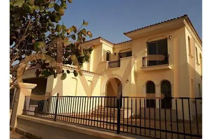 فيلا - 4 غرف نوم - 4 حمامات للبيع في ألبا سبينديا - اب تاون كايرو - المقطم - القاهرة