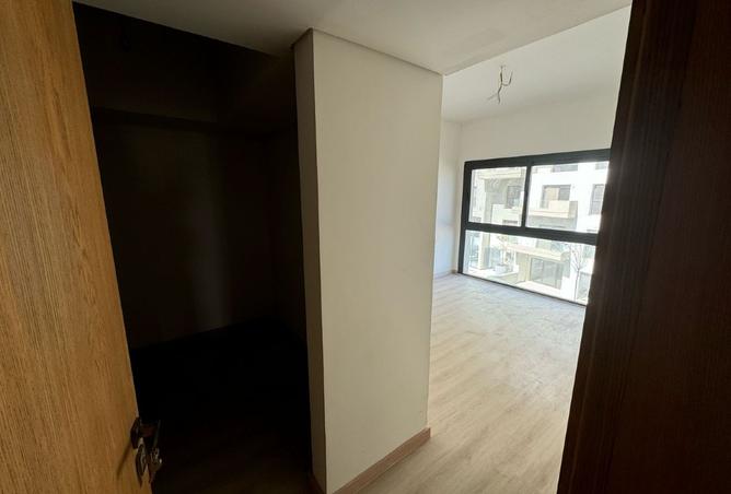 8422615 - صورة العقار 2