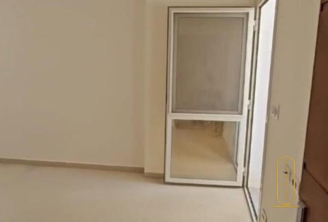 65147582 - Property Image 2