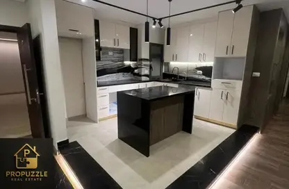 Apartment - 3 Bedrooms - 2 Bathrooms for sale in Eastown - 5th Settlement Compounds - The 5th Settlement - New Cairo City - Cairo