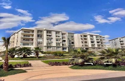 Apartment - 1 - 1 for sale in Garden Residence - Hyde Park - New Cairo City - Cairo