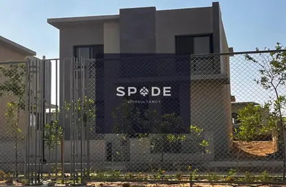 Apartment - 2 Bedrooms - 1 Bathroom for sale in Swan Lake Residence - 5th Settlement Compounds - The 5th Settlement - New Cairo City - Cairo